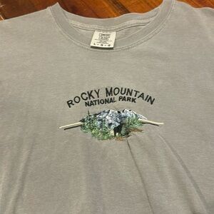 Gray Rocky Mtn National Park Embroidered Tee